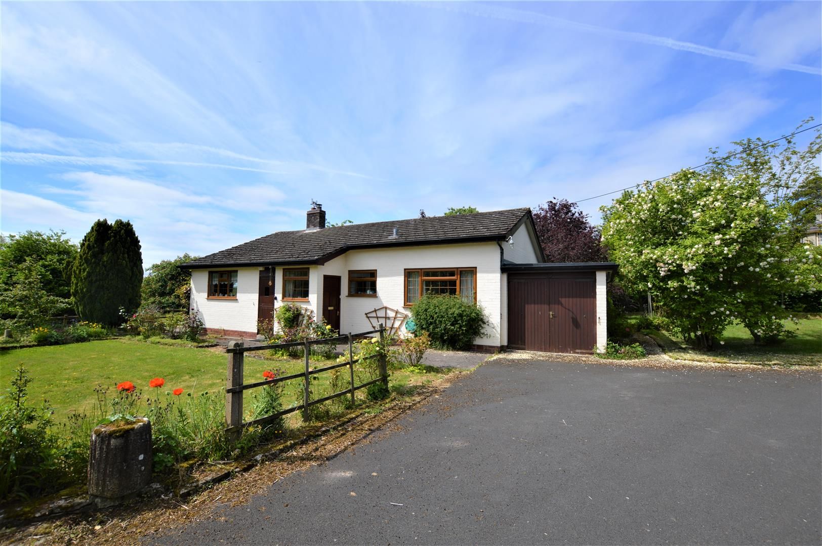 3 bed detached-bungalow for sale in Staunton-On-Arrow, HR6