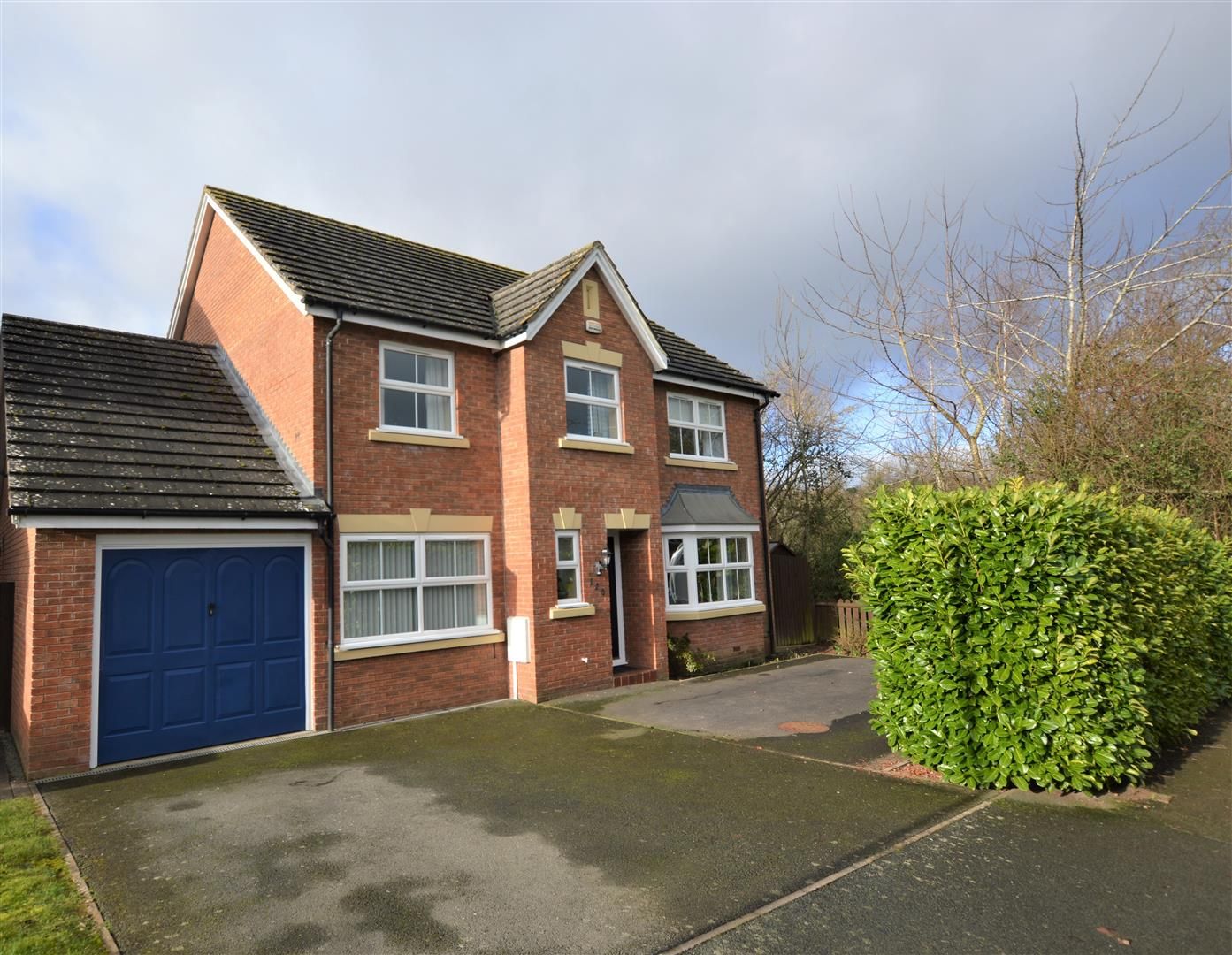 5 bed detached for sale in Leominster, HR6