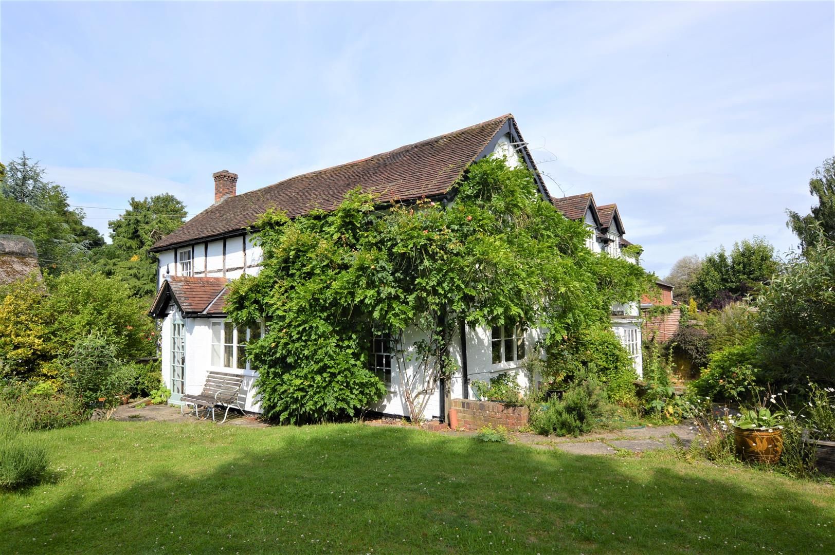 4 bed house for sale in Ashford Bowdler, SY8