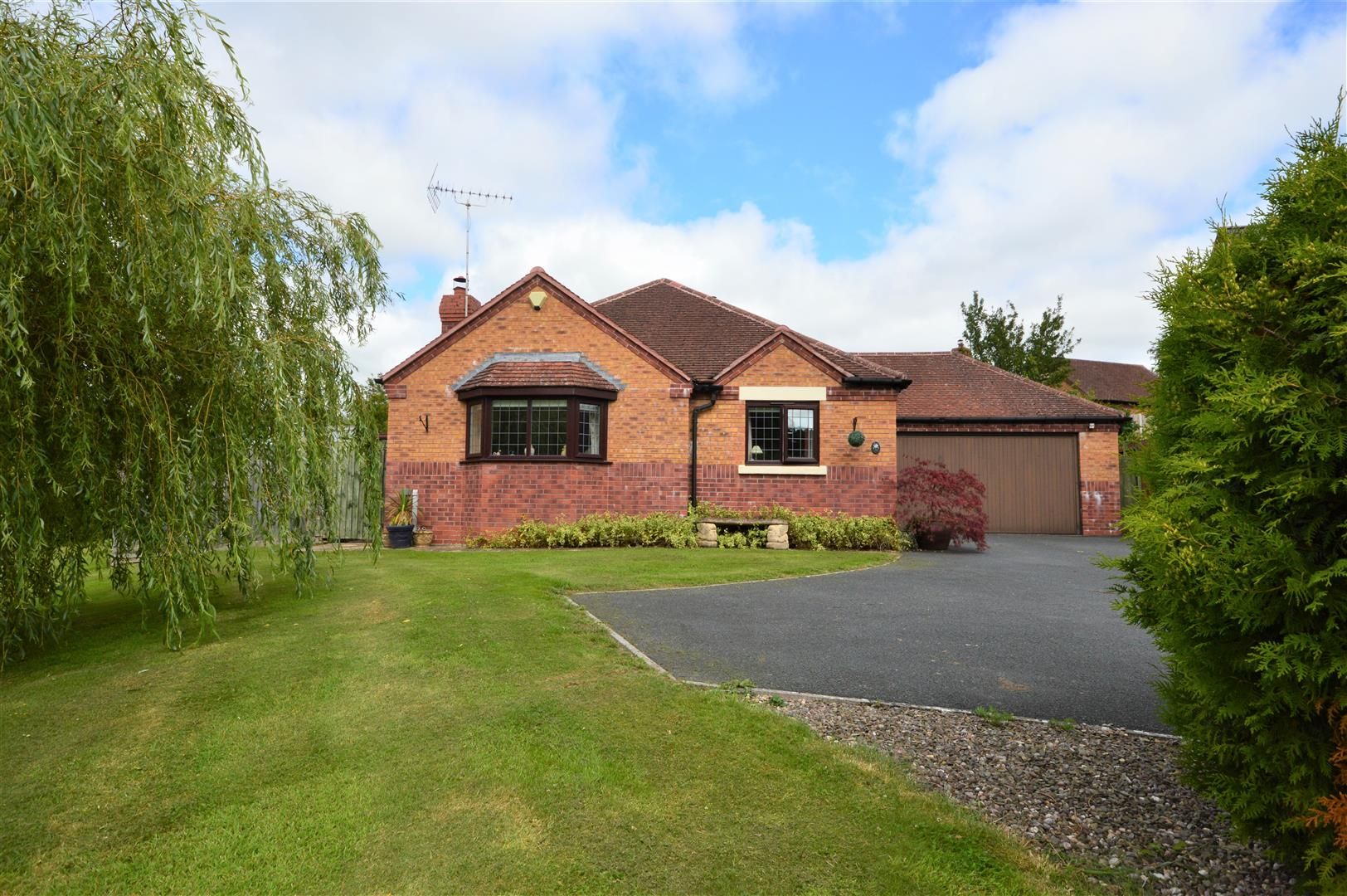 2 bed detached bungalow for sale in Norton, LD8