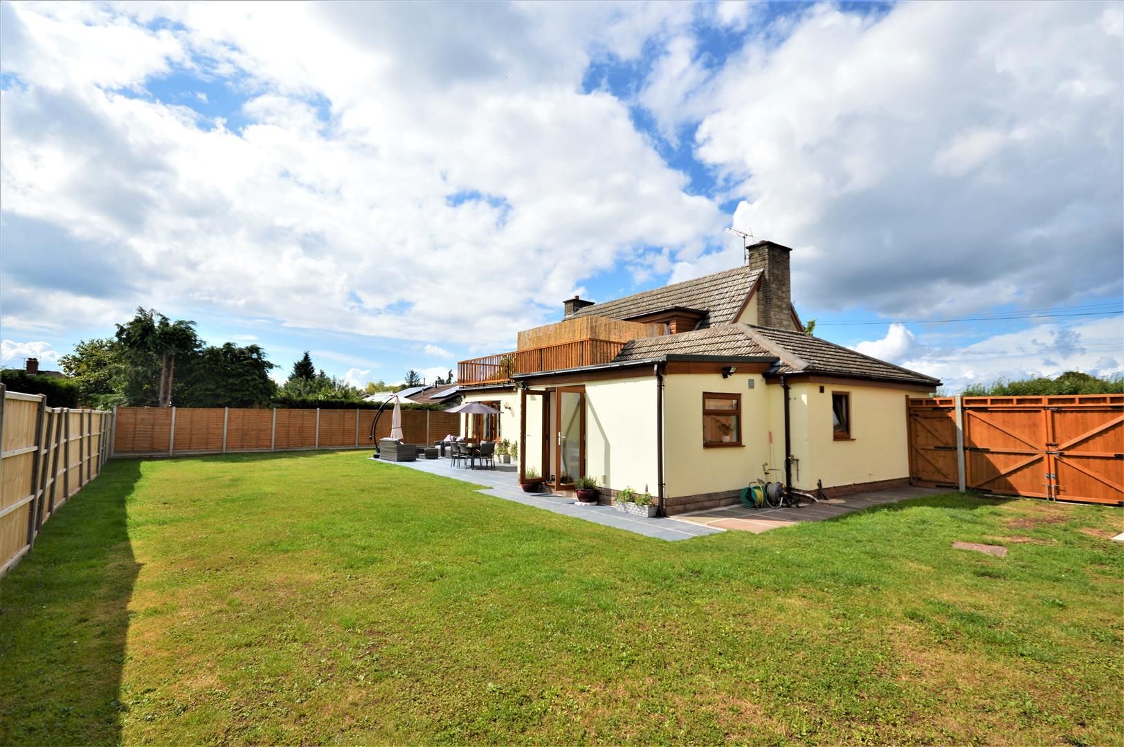 4 bed detached for sale in Bodenham, HR1