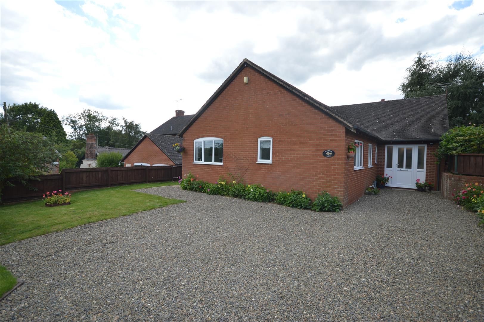 3 bed detached bungalow for sale in Luston, HR6