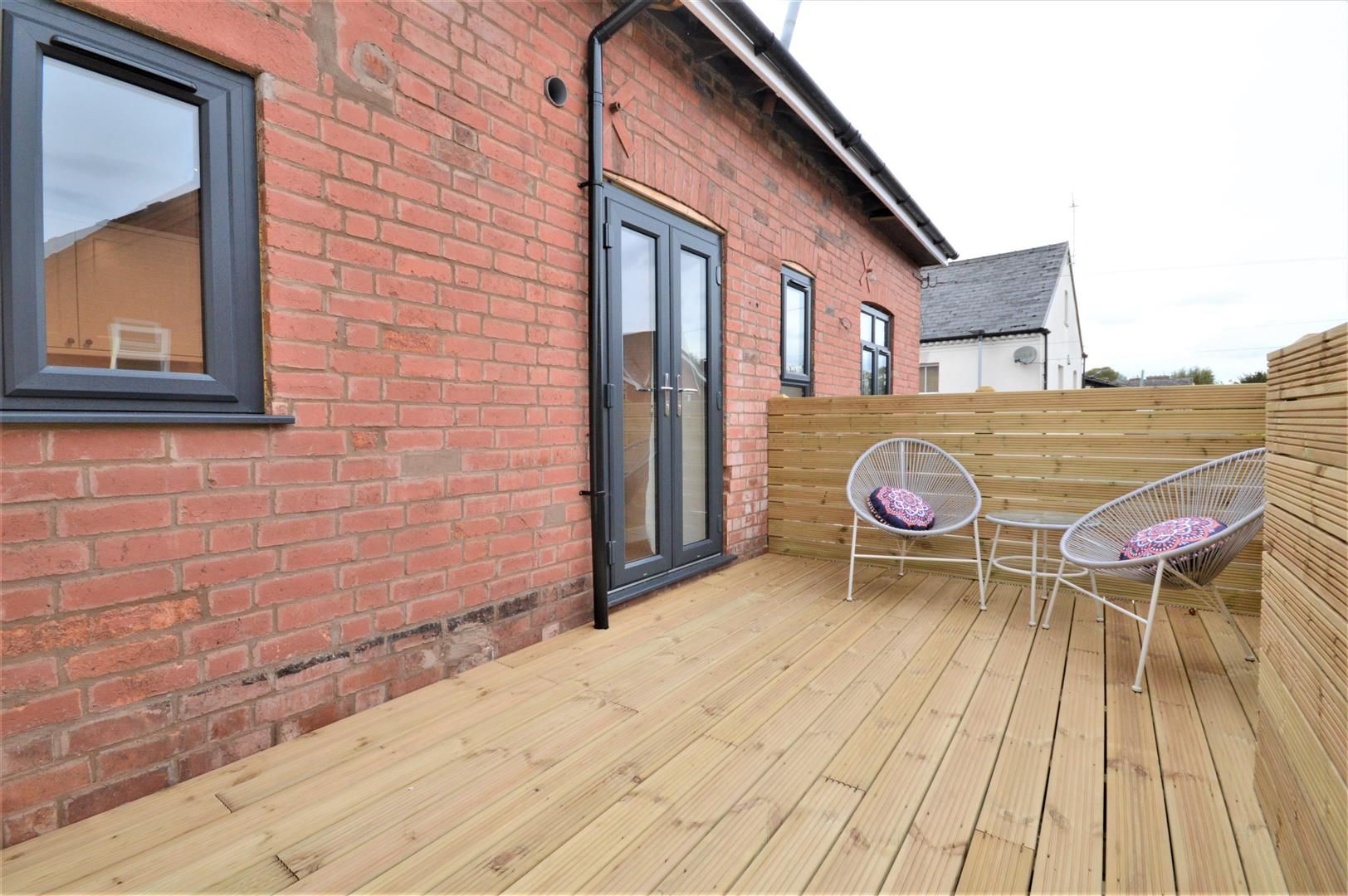 2 bed apartment for sale, HR1