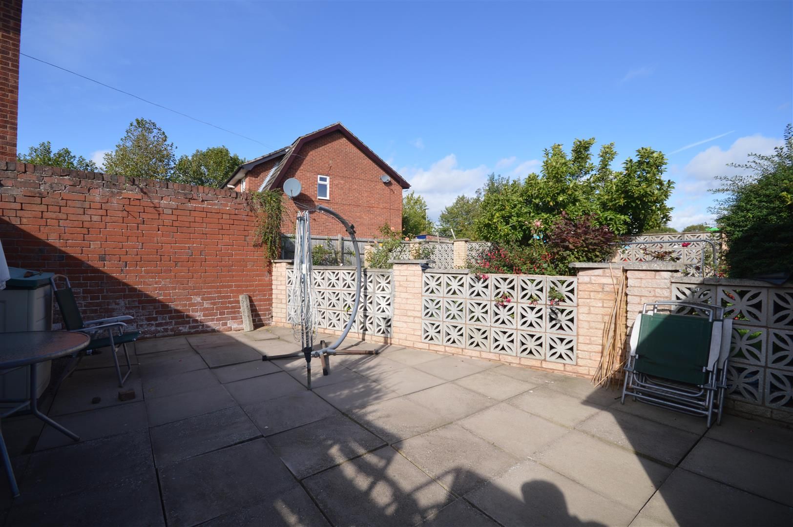 4 bed semi-detached for sale 6