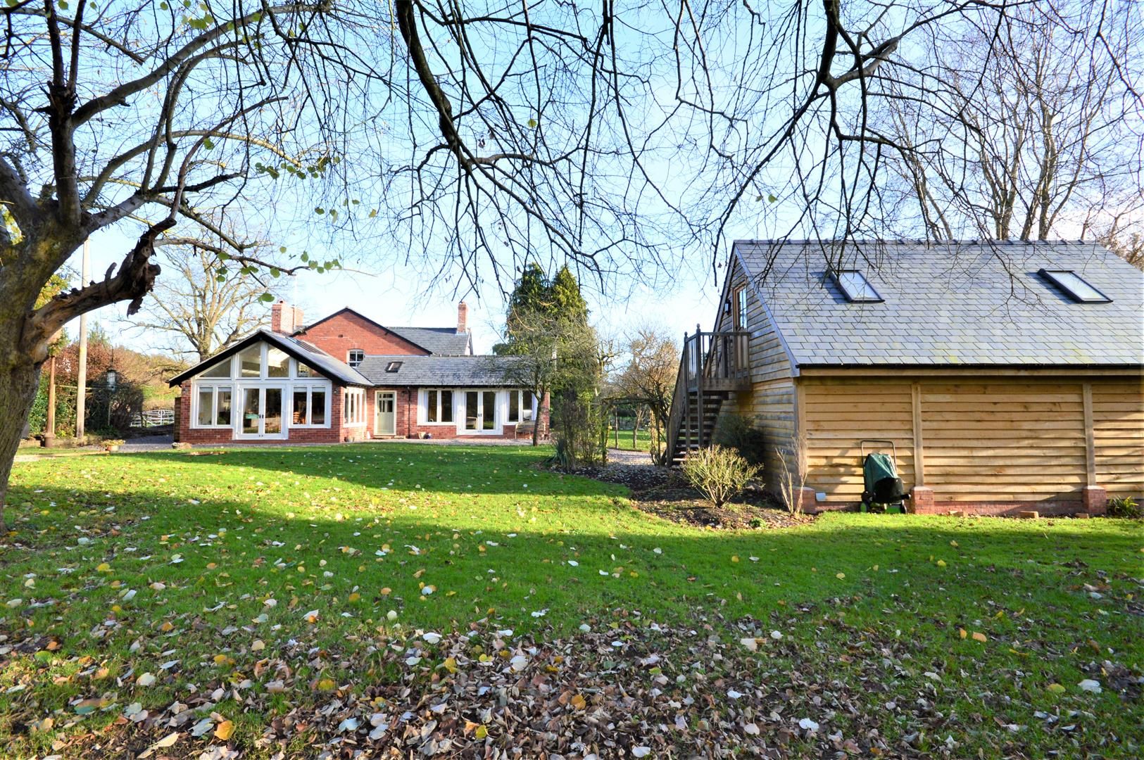 4 bed detached for sale in Bodenham, HR1