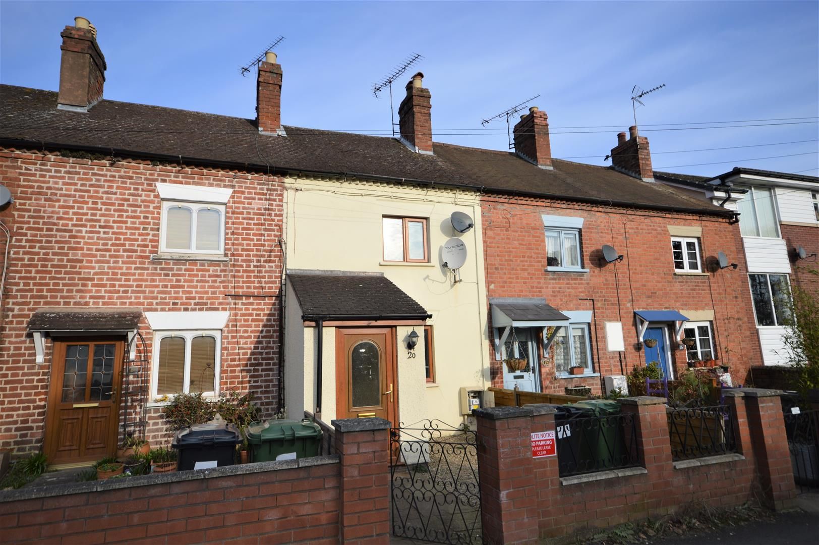 2 bed terraced for sale in Leominster, HR6