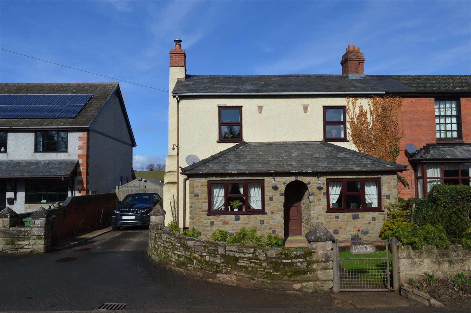 3 bed cottage for sale in Marden, HR1