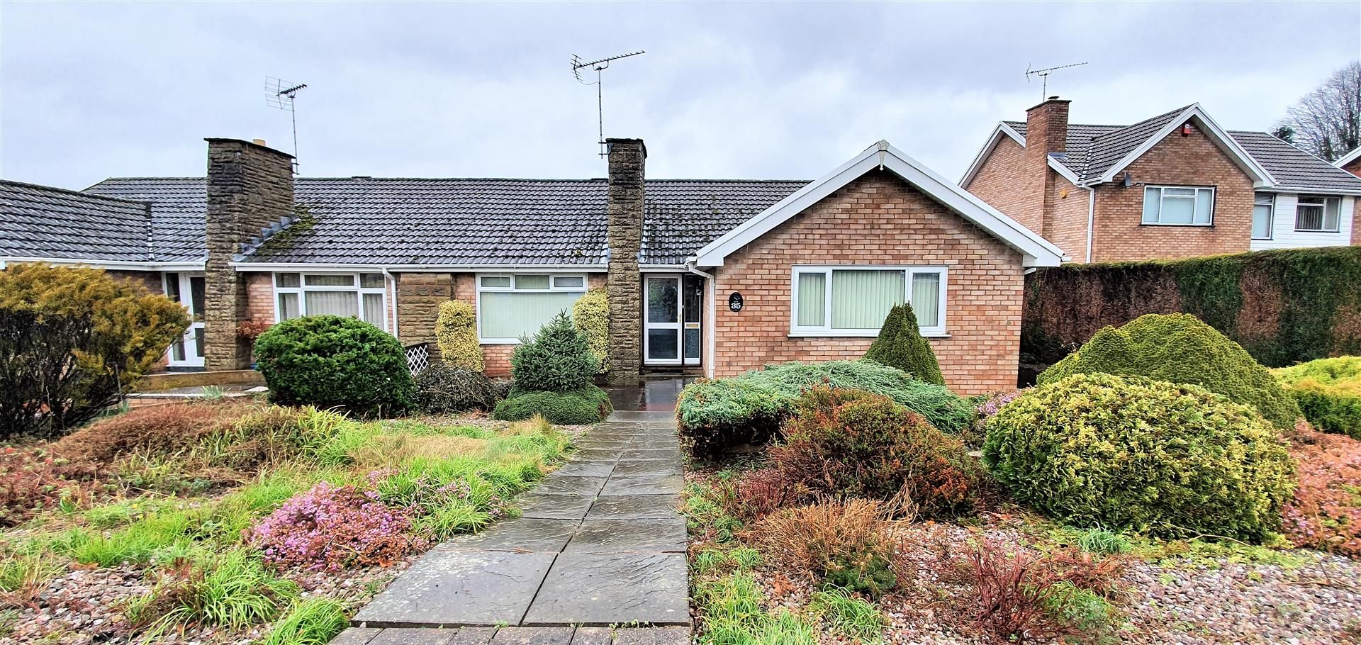 3 bed semi-detached bungalow to rent, HR1