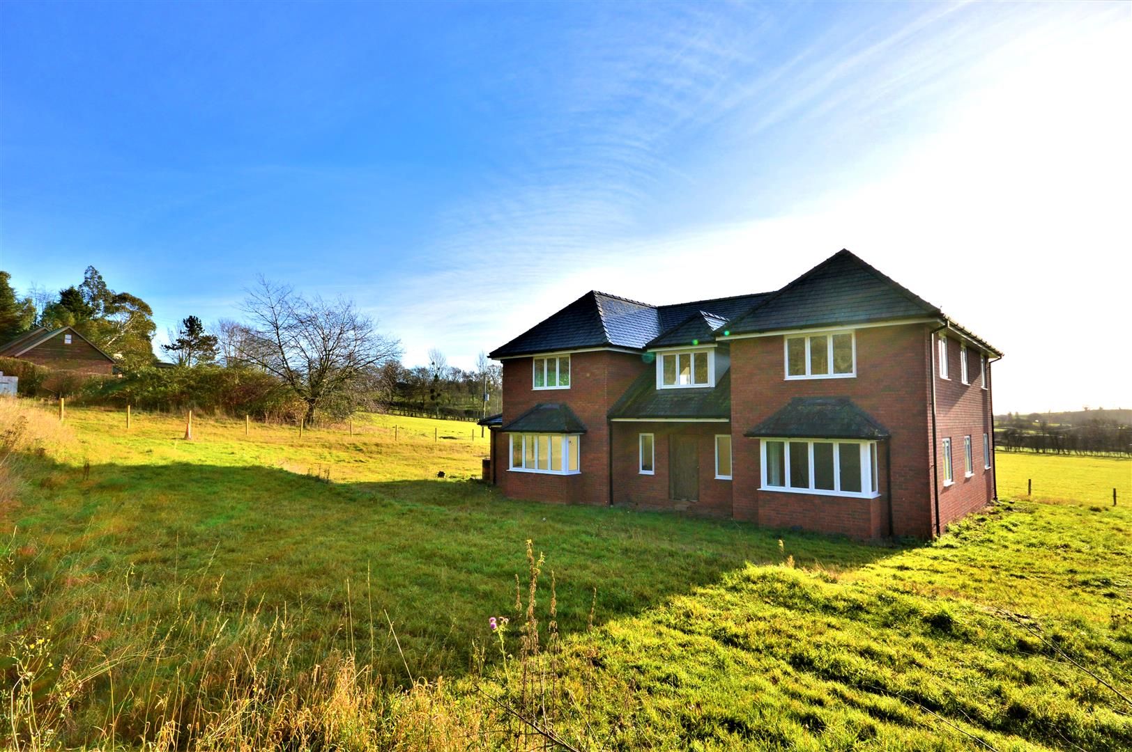 4 bed detached for sale in Marden, HR1