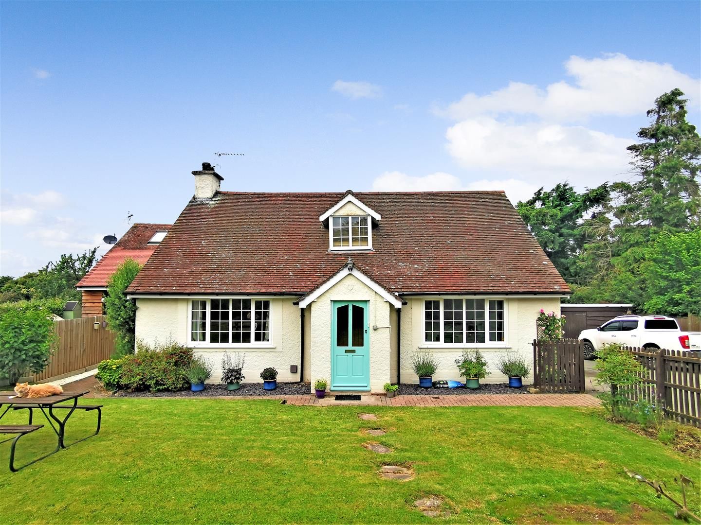 5 bed semi-detached for sale in Bartestree, HR1