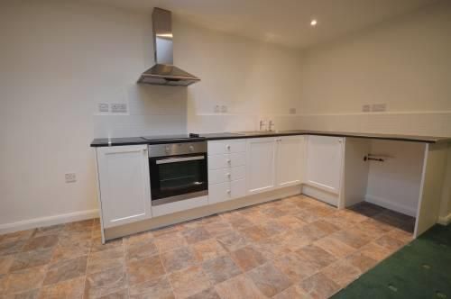 1 bed flat to rent, HR6