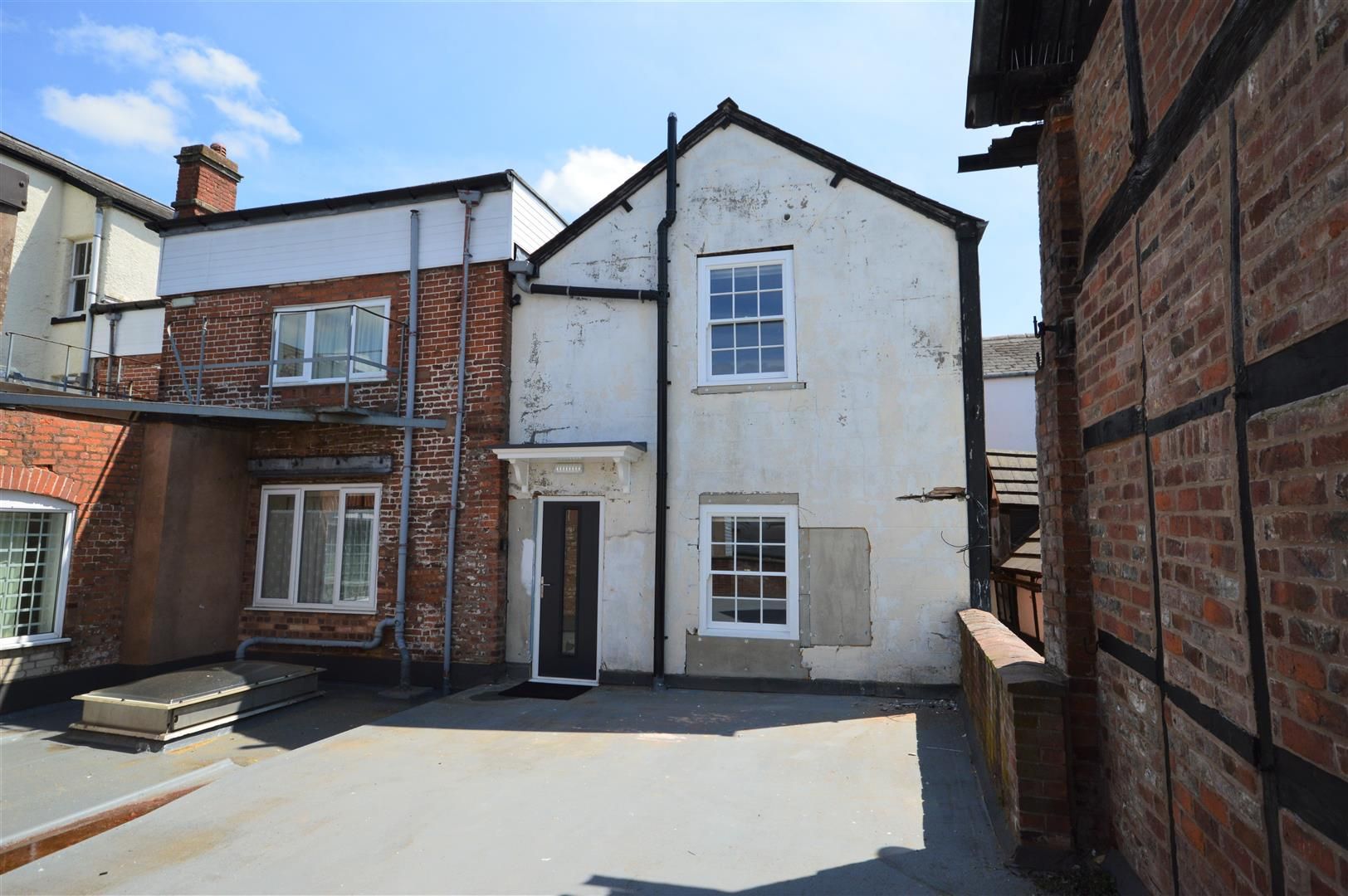 1 bed apartment to rent, HR6