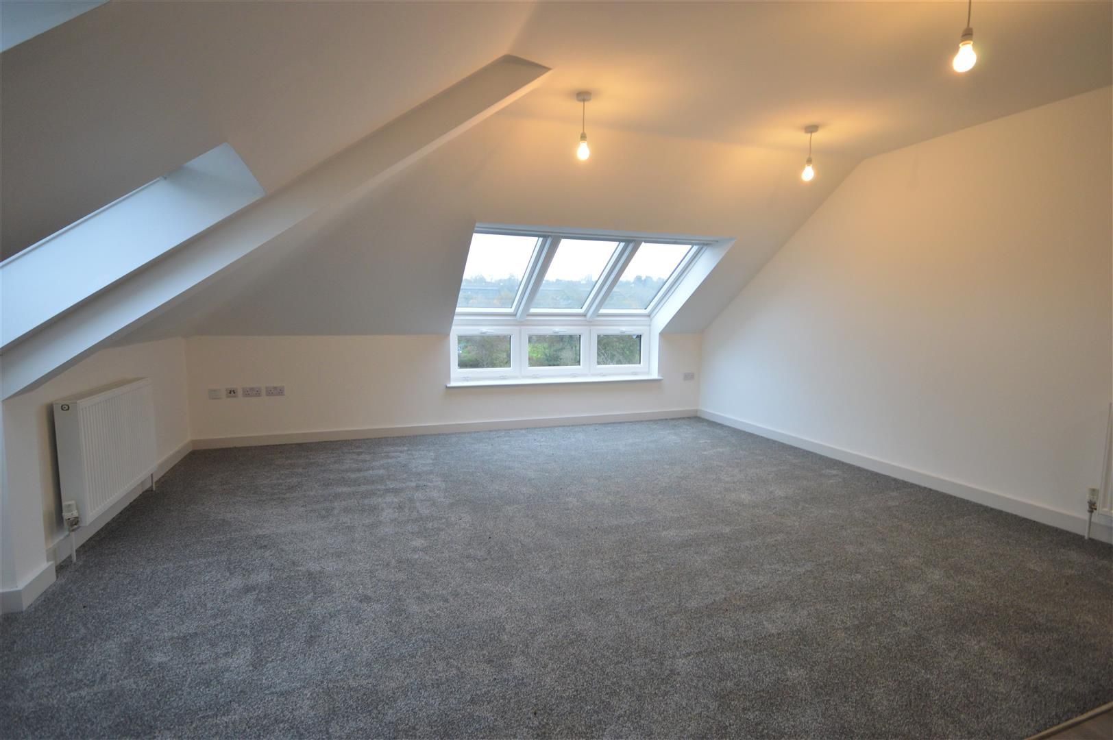 1 bed apartment for sale in Leominster 3