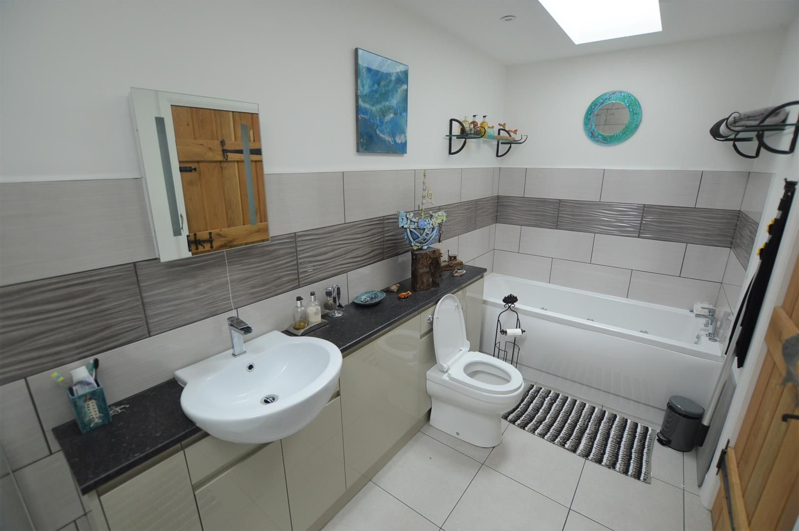 3 bed detached for sale in Kimbolton 11