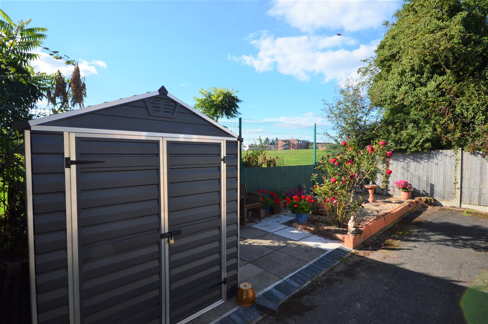 2 bed terraced bungalow for sale in Leominster 6