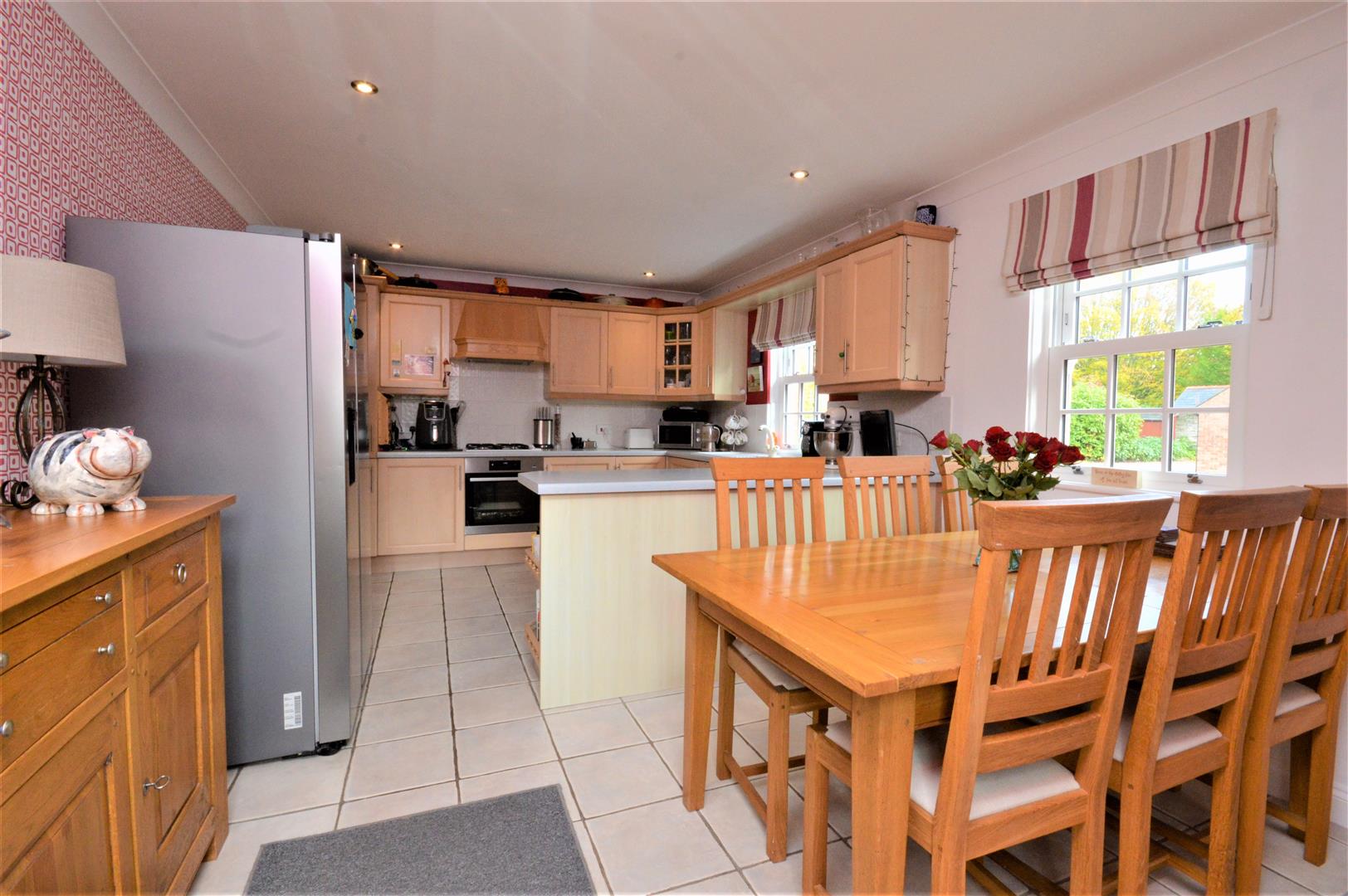 4 bed end of terrace for sale 8
