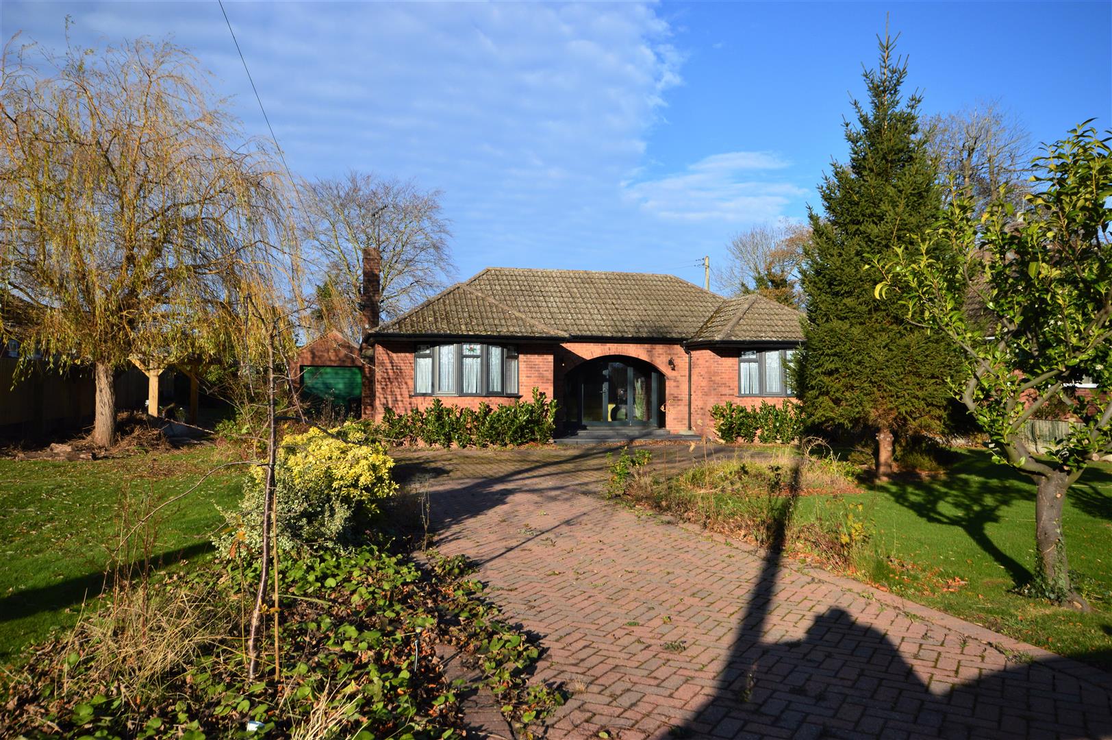 2 bed detached bungalow for sale in Leominster, HR6