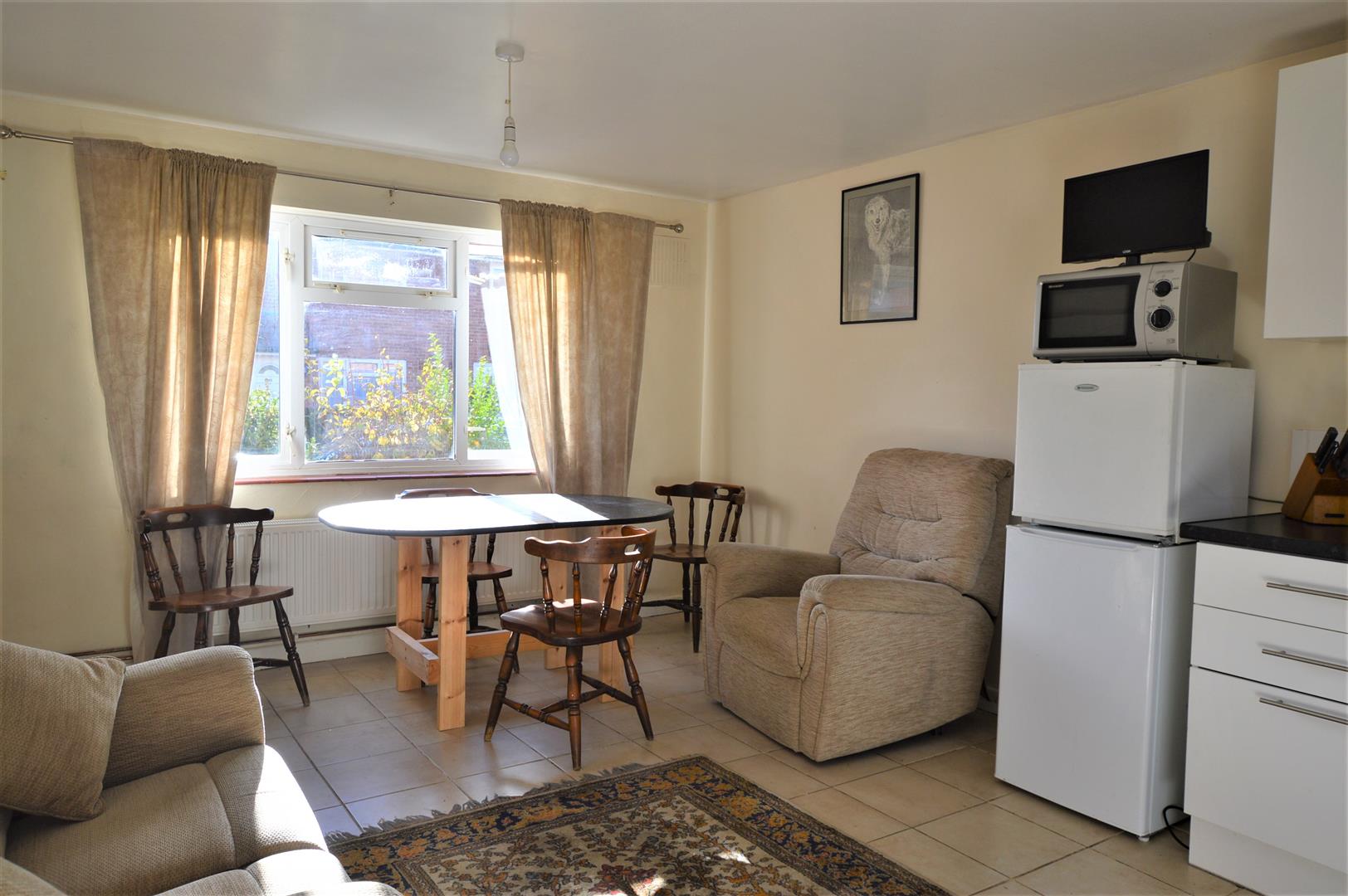 3 bed terraced for sale in Weobley  - Property Image 3