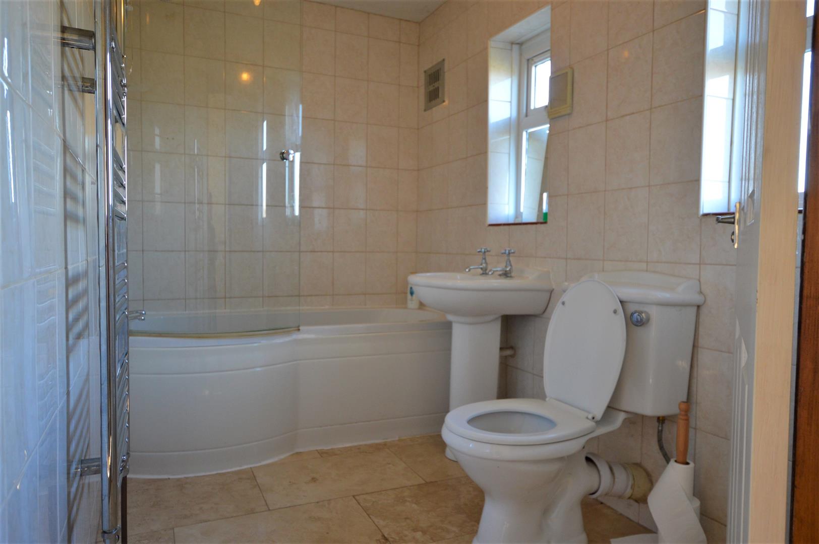 3 bed terraced for sale in Weobley 7