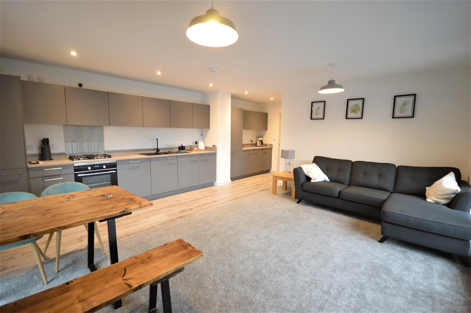 2 bed apartment for sale in Leominster, HR6