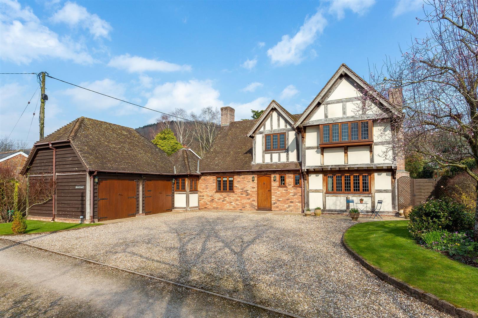 4 bed detached for sale in Westhope, HR4
