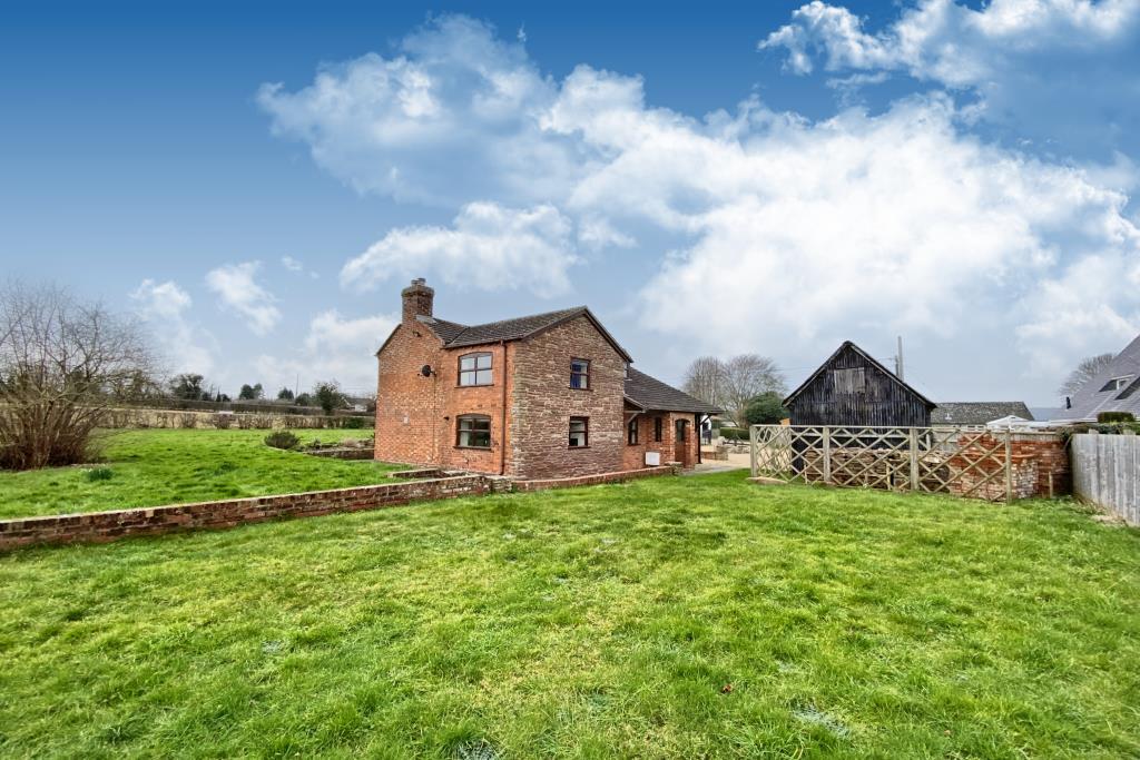 3 bed detached for sale in Bodenham  - Property Image 2