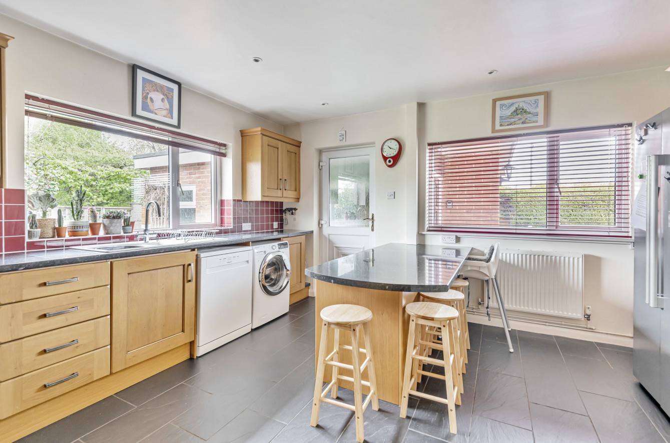 3 bed detached for sale in Sutton St. Nicholas  - Property Image 3