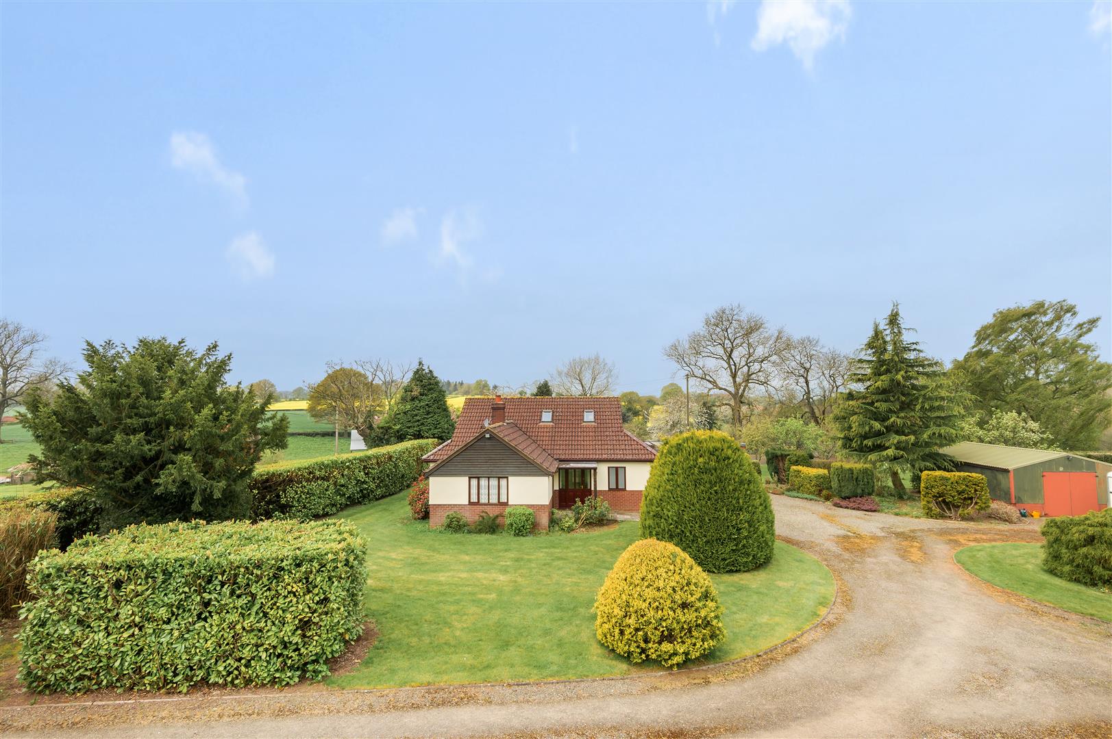 4 bed country house for sale in Middleton On The Hill, HR6