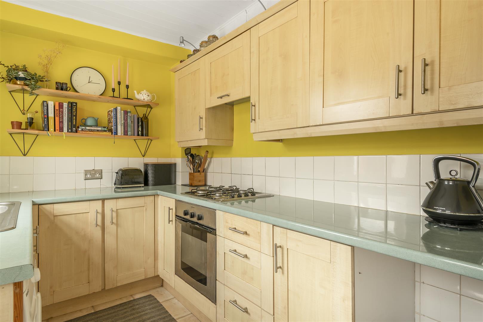 2 bed end of terrace for sale 8
