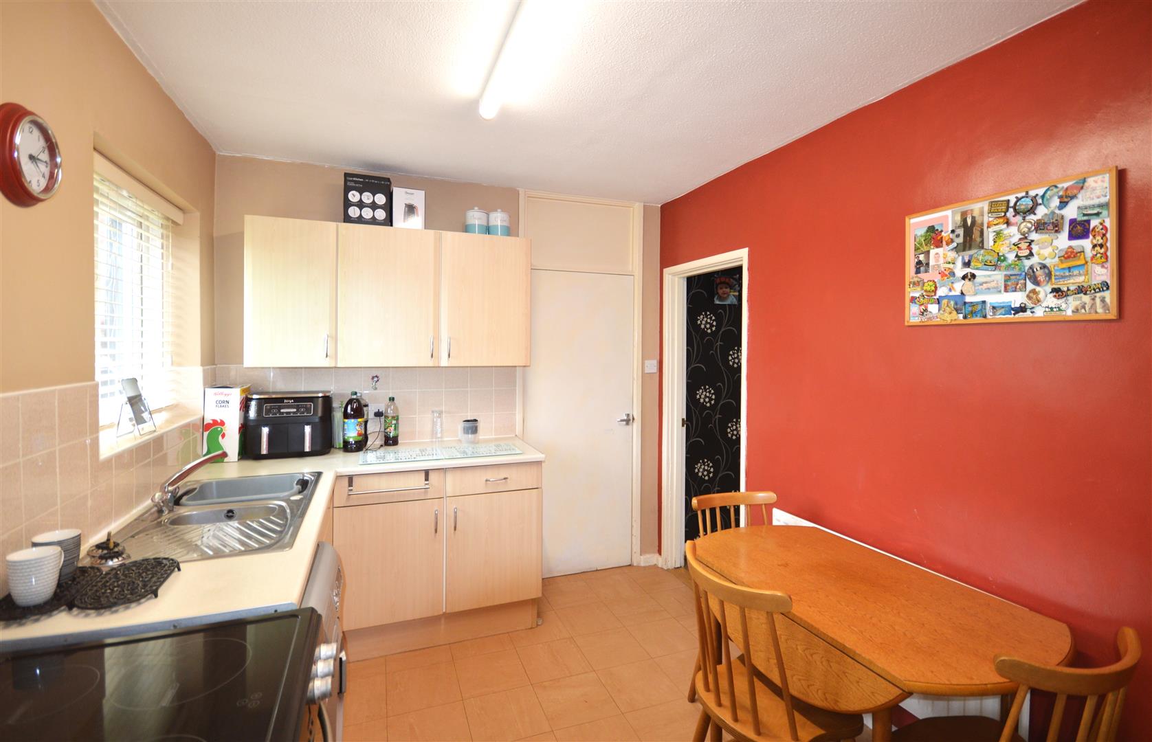 3 bed end of terrace for sale 5