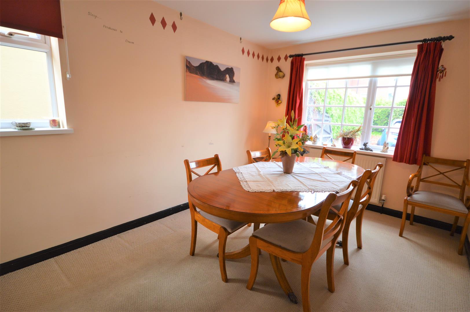 4 bed town house for sale in Leominster 6
