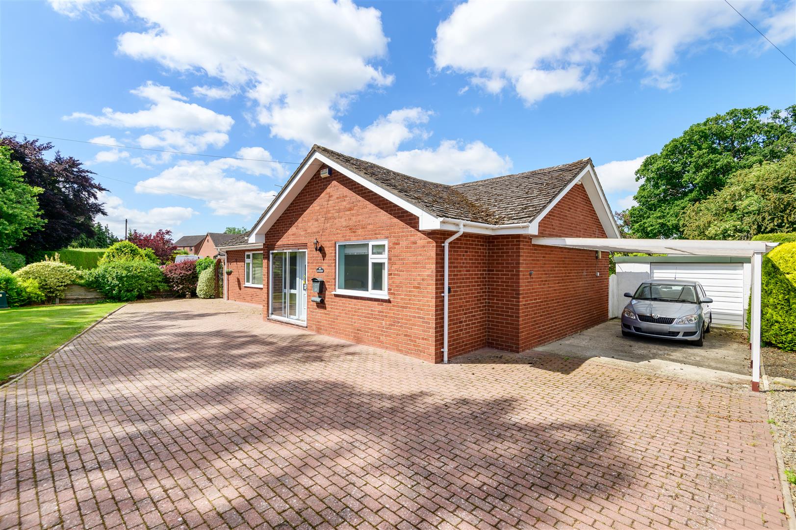3 bed detached bungalow for sale in Brimfield, SY8