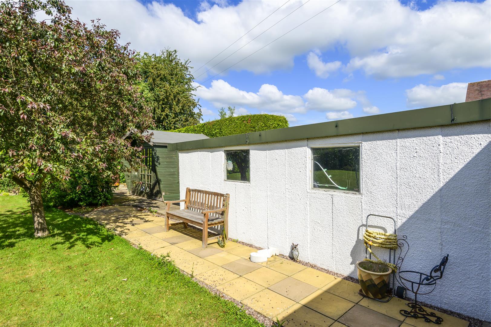 3 bed detached bungalow for sale in Brimfield 19