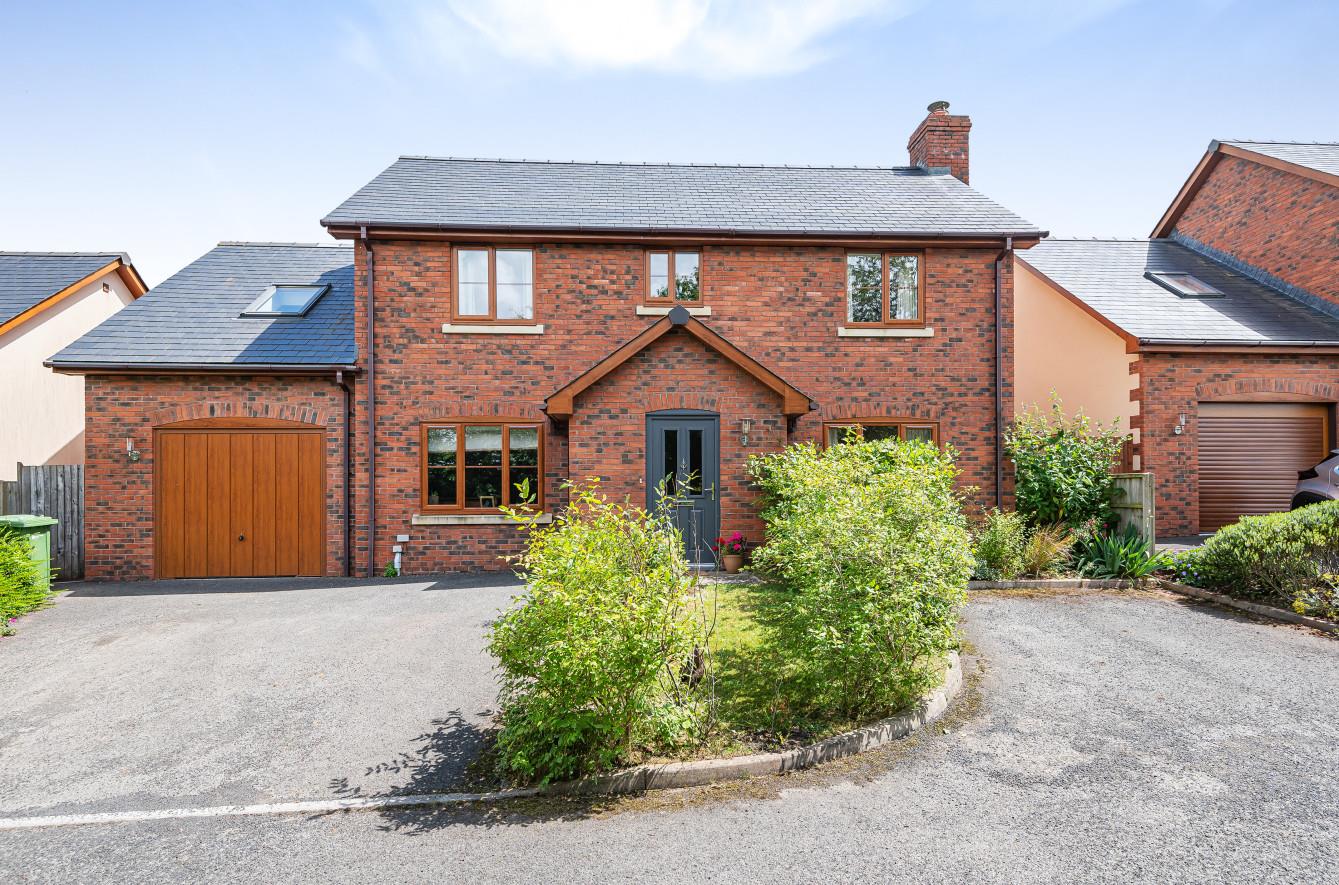 4 bed detached for sale in Little Dewchurch, HR2