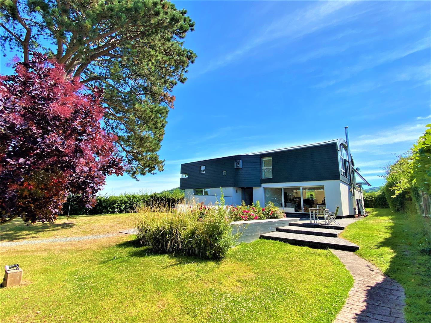 4 bed detached for sale in Hay-On-Wye, HR3