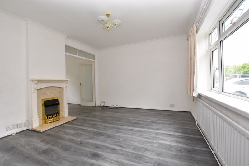 3 bed house to rent in Ridgacre Road 3