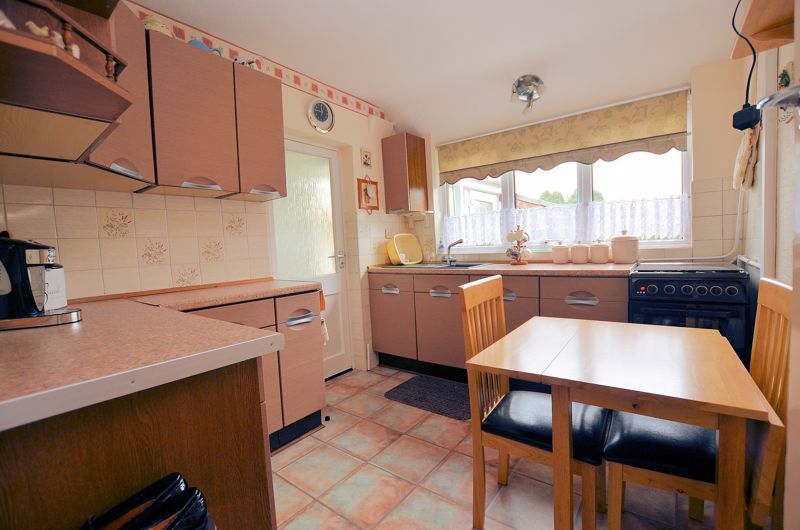 3 bed house for sale in Conway Avenue  - Property Image 4