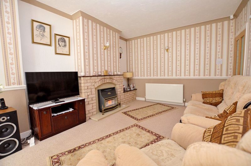 3 bed house for sale in Wolverhampton Road  - Property Image 13