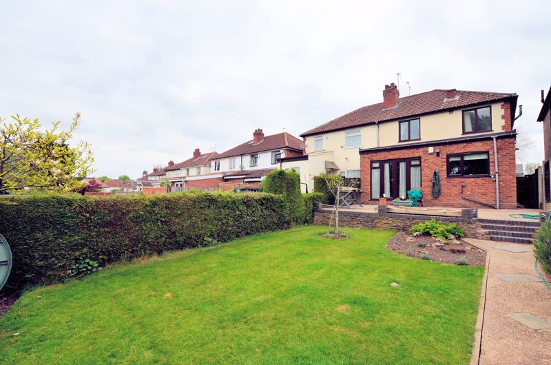 3 bed house for sale in Wolverhampton Road  - Property Image 9
