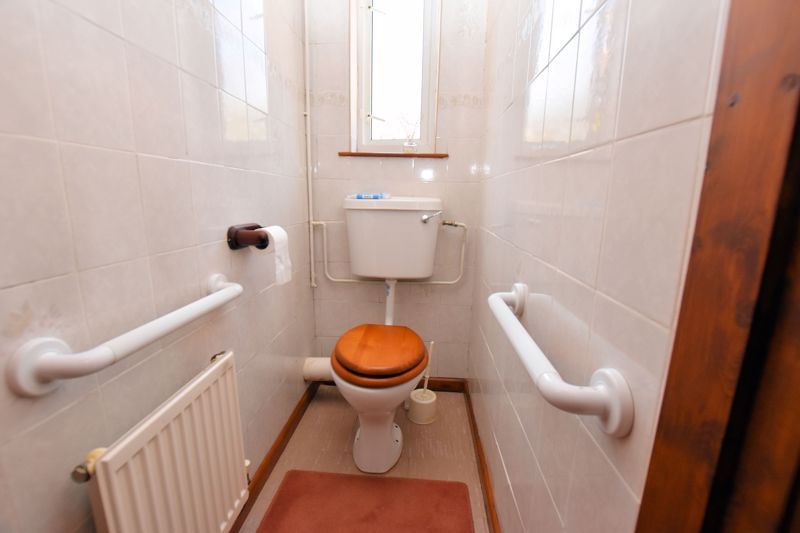 3 bed house for sale in Edmonds Road 3