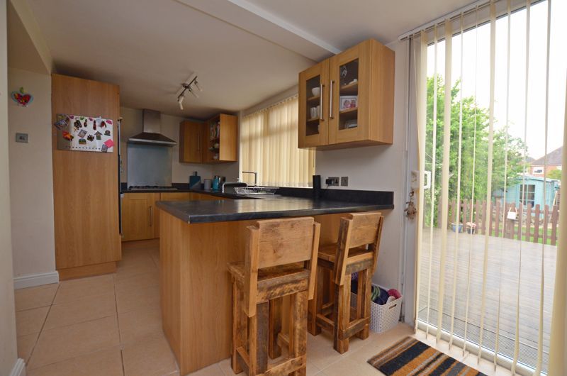 3 bed house for sale in Ridgacre Road 10