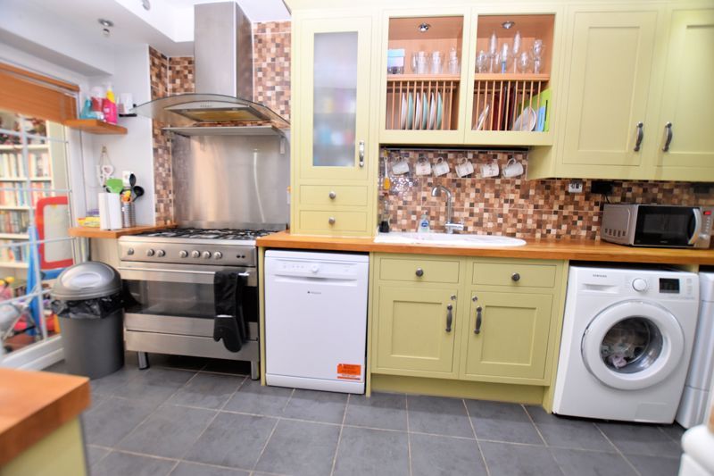 3 bed house for sale in Worlds End Lane  - Property Image 3