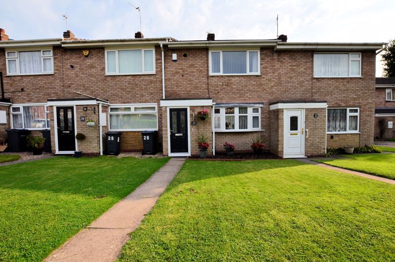 2 bed house for sale in Collins Close 1