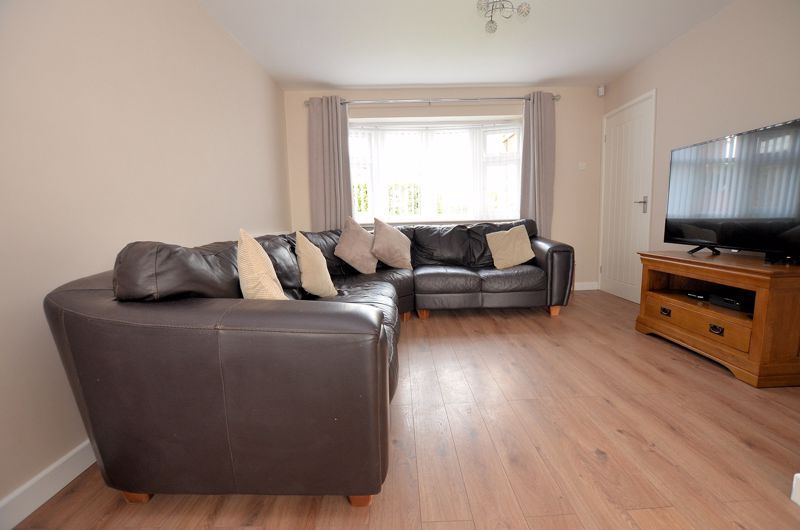 2 bed house for sale in Collins Close  - Property Image 2