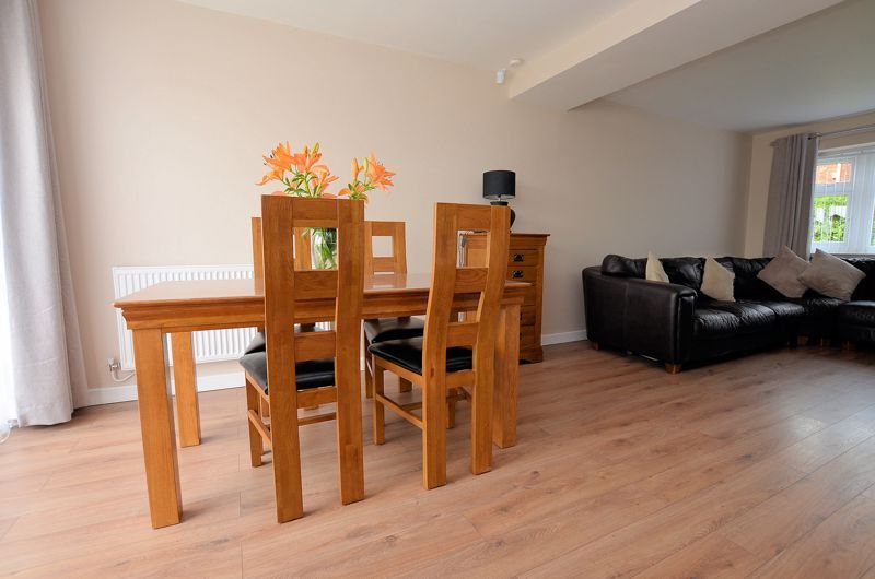 2 bed house for sale in Collins Close 11