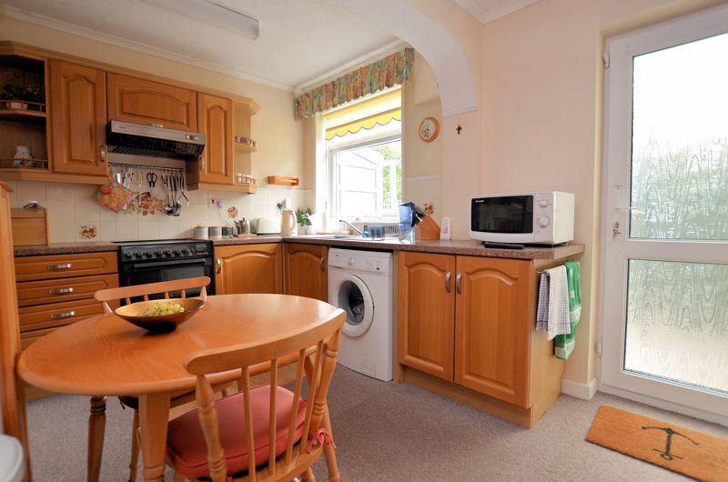 3 bed house for sale in Long Lane  - Property Image 13