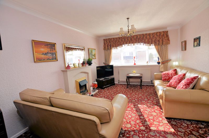 2 bed bungalow for sale in Woodbury Road  - Property Image 10