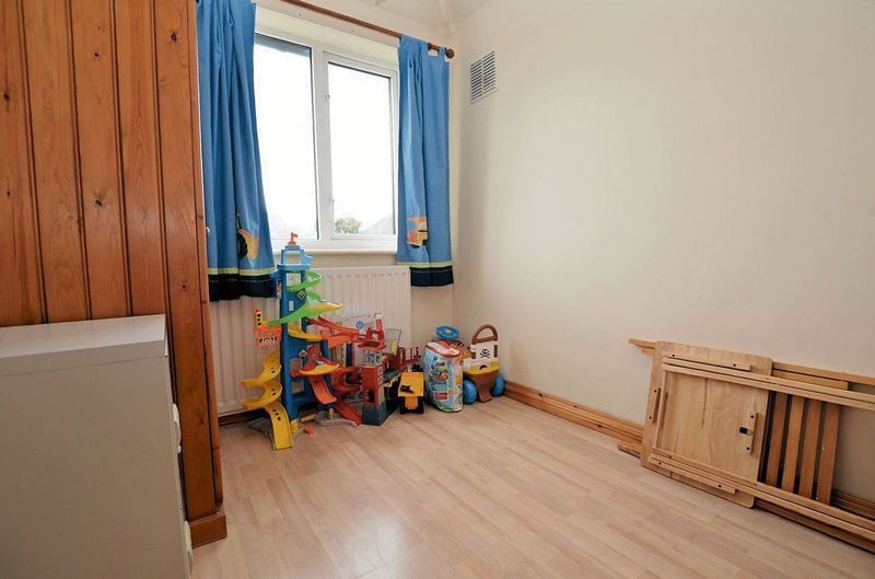 3 bed house for sale in Glyn Farm Road  - Property Image 15