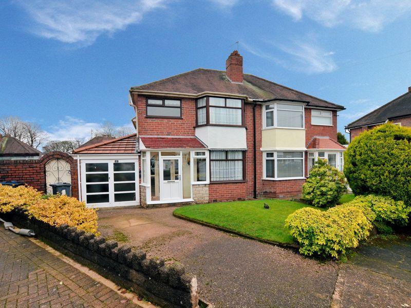 3 bed house for sale in Conway Avenue  - Property Image 1