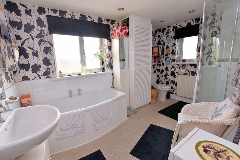3 bed house for sale in Kingsway  - Property Image 7